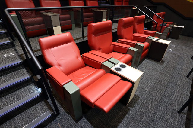 グランシアター