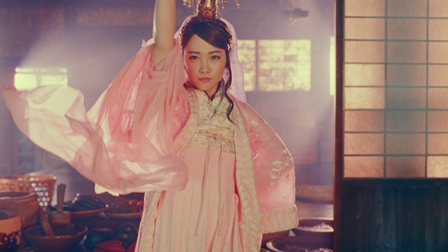 限定ムービー「三太郎音頭パラパラ織ちゃんREMIX！」