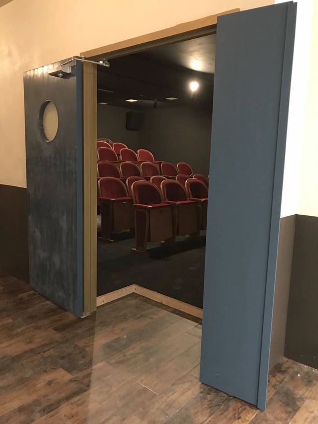 「ココロヲ・動かす・映画館○」（ココマルシアター）　１F劇場