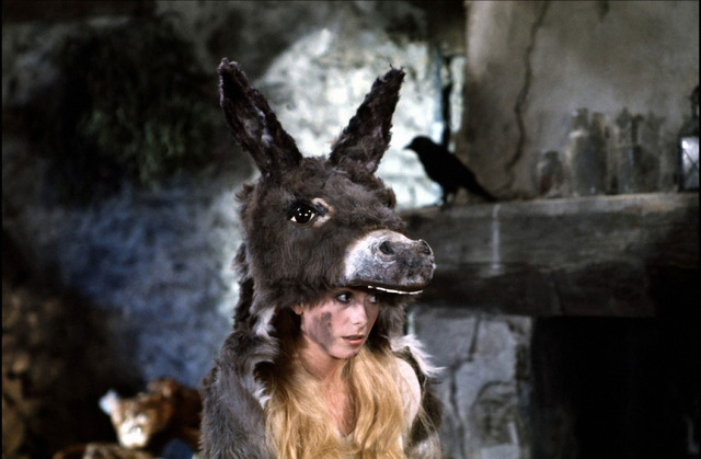 『ロバと王女』-(C) APOLLO