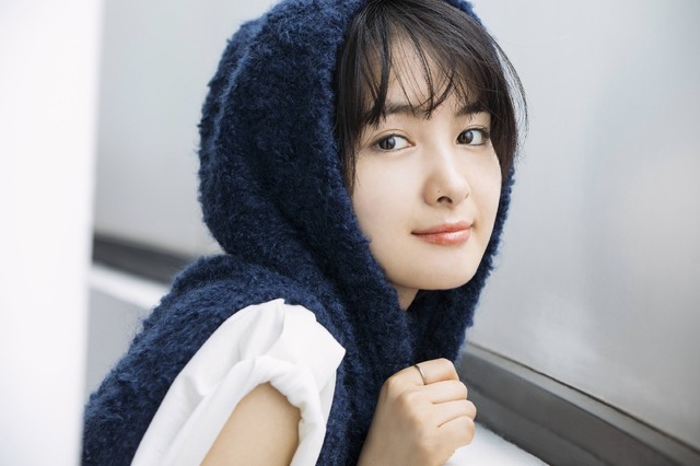 「葵わかな オフィシャルカレンダー2018」