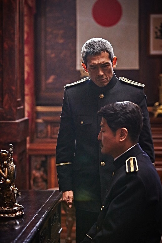 『密偵』 （C）2016 Warner Bros. Ent. All Rights Reserved