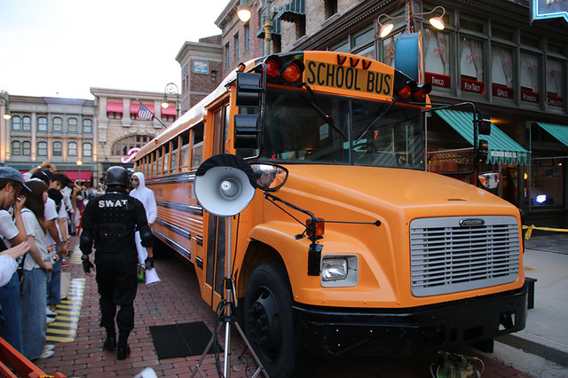 「ハロウィーン・ホラー・ナイト」