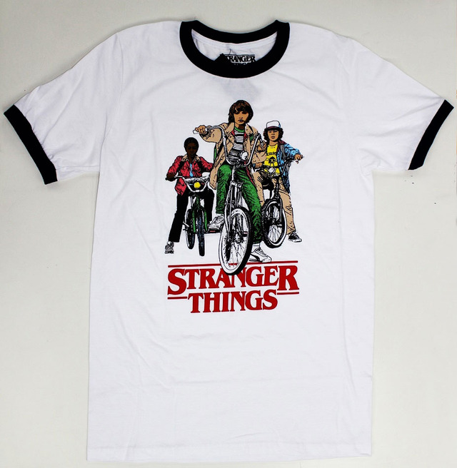 「ストレンジャー・シングス」オリジナルTシャツ