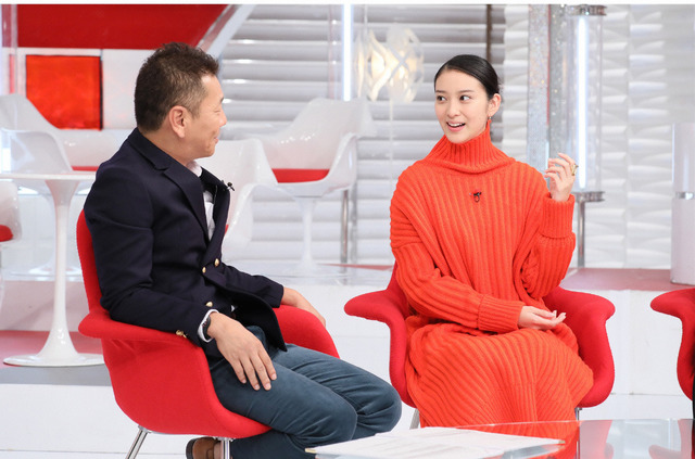 武井咲／「おしゃれイズム」-(C)日本テレビ