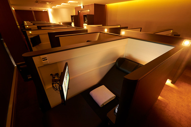 「Times SPA RESTA（タイムズ スパ・レスタ）」プレミアムラウンジ