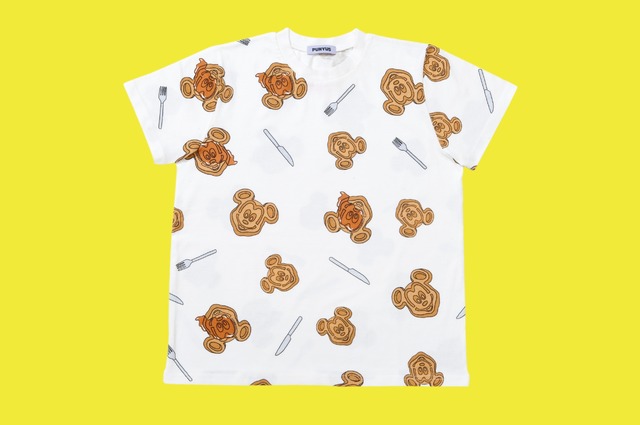 ファッションブランド「PUNYUS」とTDLのコラボTシャツなどのファッショングッズ