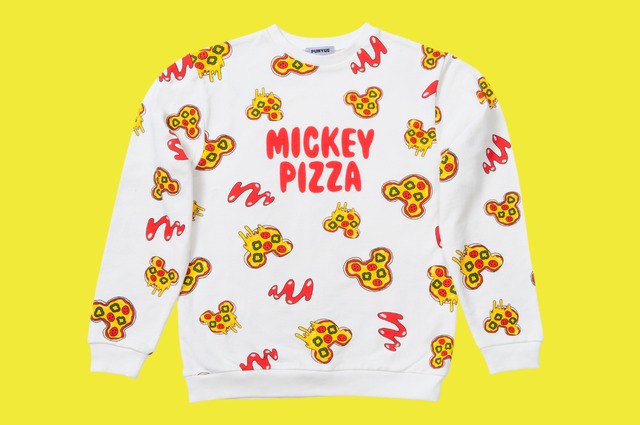 ファッションブランド「PUNYUS」とTDLのコラボTシャツなどのファッショングッズ