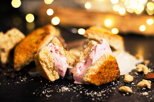 TREE by NAKED marunouchi×Ben & Jerry’s コラボレーション商品「ICECONE」