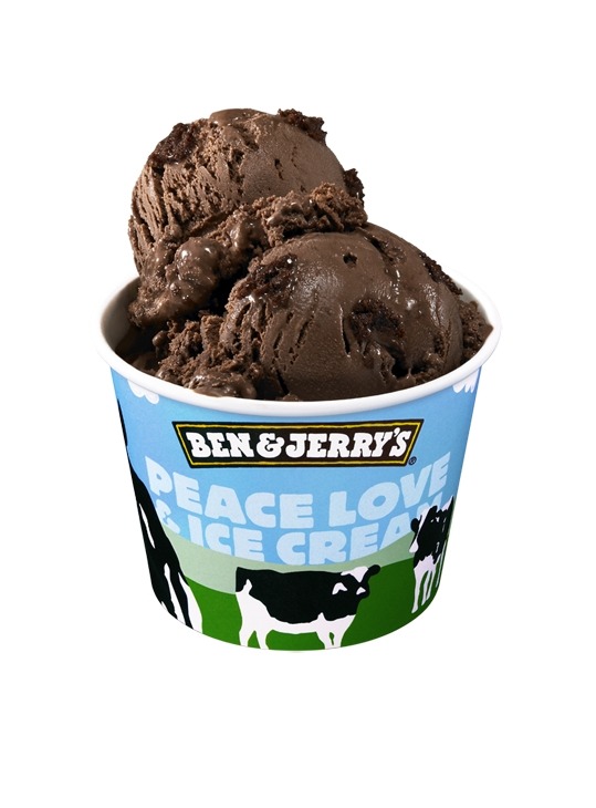 プレーンスコーン×チョコレートファッジブラウニー／TREE by NAKED marunouchi×Ben & Jerry’s コラボレーション商品「ICECONE」