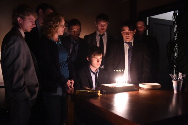 『ビーイング・チャーリー』 (C) 2016 Adirondack Entertainment，LLC