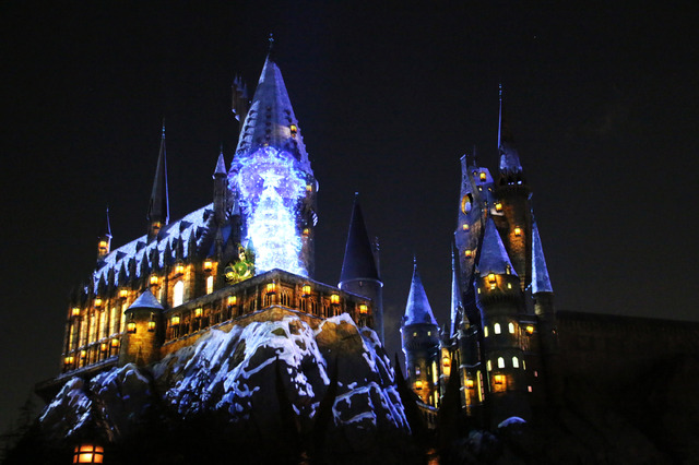 新キャッスル・ショー「ホグワーツ・マジカル・ナイト ～ウインター・マジック～」