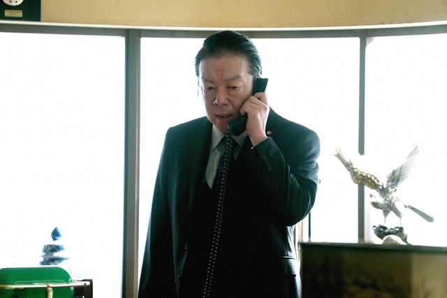 古田新太／「民衆の敵～世の中、おかしくないですか!?～」-(C)フジテレビ