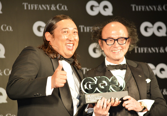 ロバート秋山／「GQ MEN OF THE YEAR 2017」