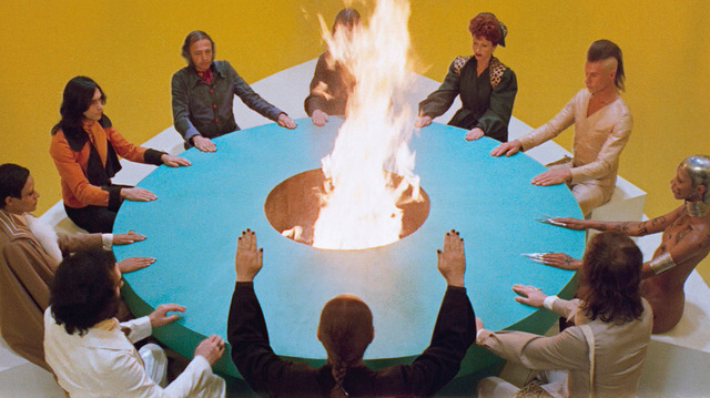 『ホーリー・マウンテン』-(C) 2007 ABKCO films