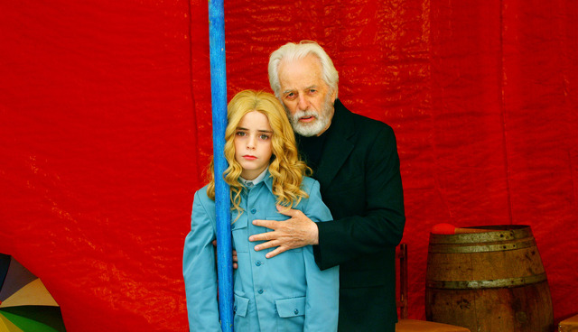 『リアリティのダンス』-(C) photos Pascale Montandon-Jodorowsky -(C)“LE SOLEIL FILMS” CHILE・“CAMERA ONE” FRANCE