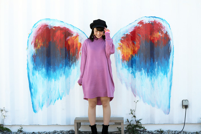 「翼のグラフィティ」(撮影:シネマカフェ編集部 撮影協力:「WILD MAGIC -The Rainbow Farm-(ワイルドマジック レインボーファーム)」)