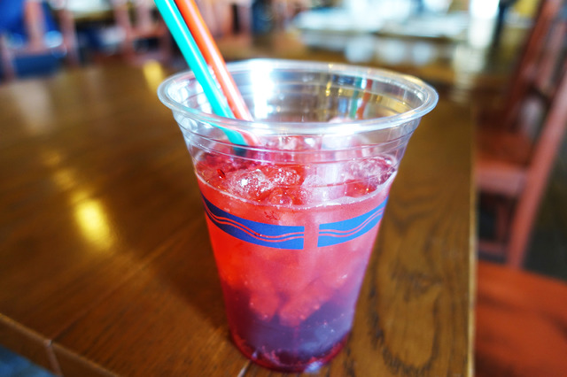 ワインカクテル（ミックスベリー）