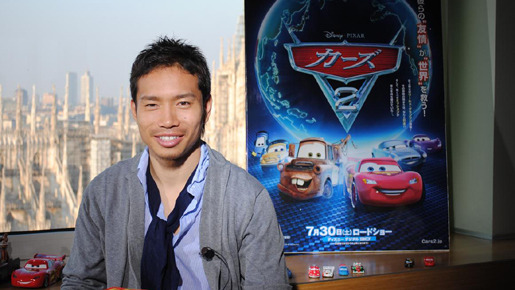 『カーズ2』のCMに出演することになった長友佑都選手