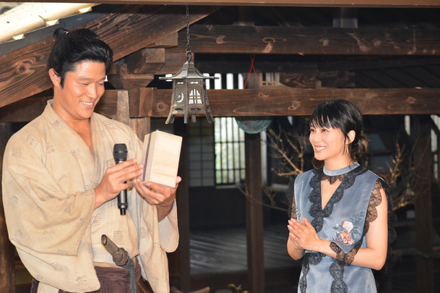 柴咲コウ＆鈴木亮平／大河ドラマバトンタッチセレモニー