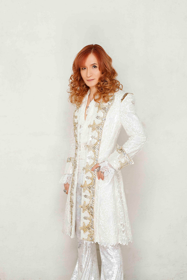 高見沢俊彦（THE ALFEE）