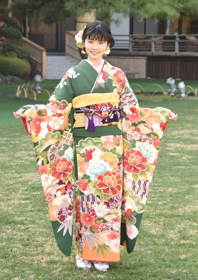 小芝風花／2018年オスカープロモーション晴れ着撮影会