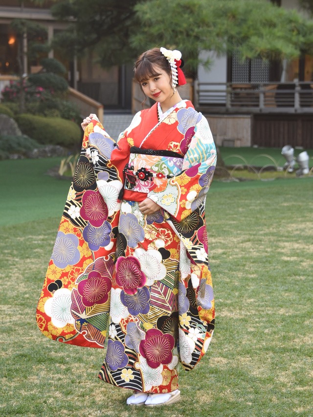 藤田ニコル／2018年オスカープロモーション晴れ着撮影会