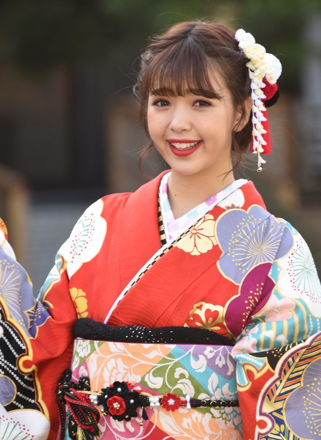 藤田ニコル／2018年オスカープロモーション晴れ着撮影会