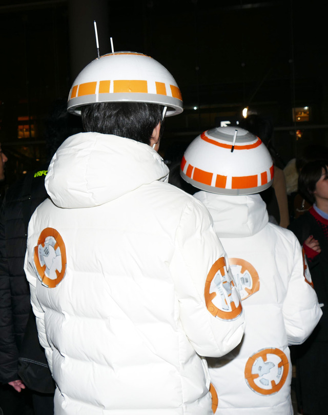 『スター・ウォーズ／最後のジェダイ』“前夜祭”を祝したカウントダウンイベント