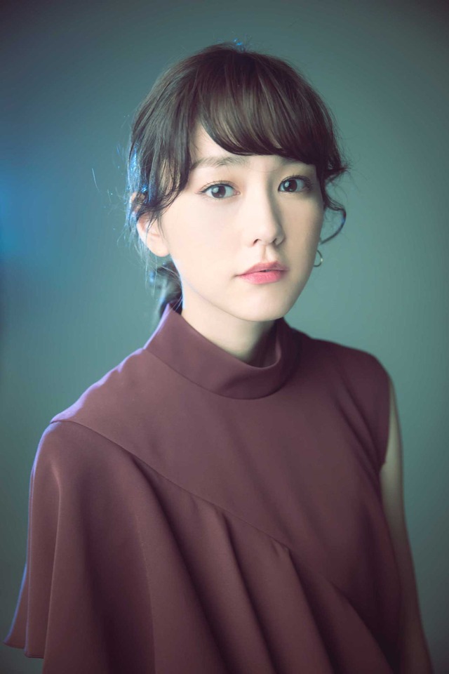 桐谷美玲『リベンジgirl』／photo：You Ishii