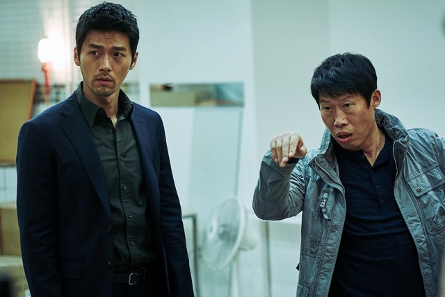 『コンフィデンシャル／共助』(C)2017 CJE&M CORPORATION, ALL  RIGHTS RESERVED