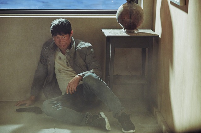 『コンフィデンシャル／共助』(C)2017 CJE&M CORPORATION, ALL  RIGHTS RESERVED