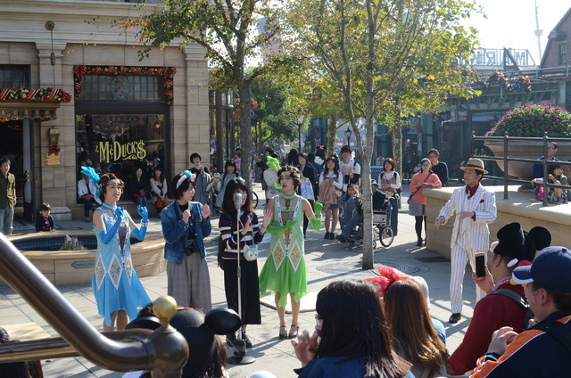 アトモスフィア・エンターテイメントもクリスマスバージョン