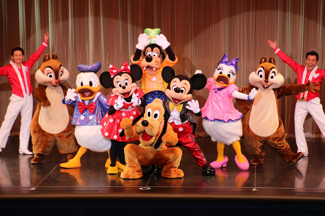 千葉県浦安市「平成29年度浦安市成人式」／東京ディズニーランド