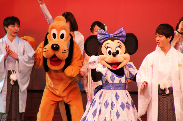 千葉県浦安市「平成29年度浦安市成人式」／東京ディズニーランド