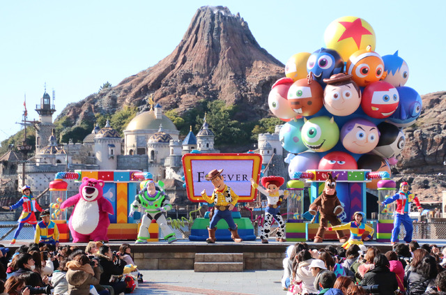 「ピクサー・プレイタイム」開幕