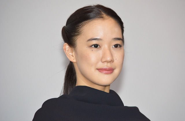 蒼井優／『彼女がその名を知らない鳥たち』初日舞台挨拶