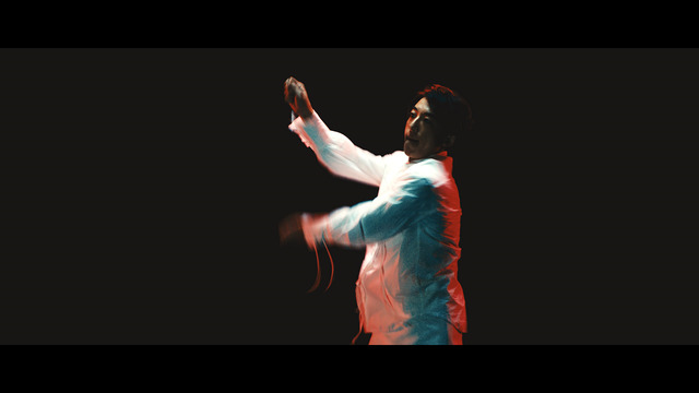 「氷結（R） あたらしくいこう 2018 サイリウムダンス篇」