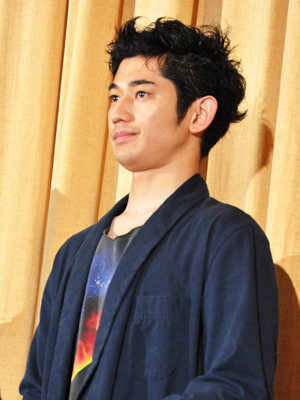 『まほろ駅前多田便利軒』初日舞台挨拶