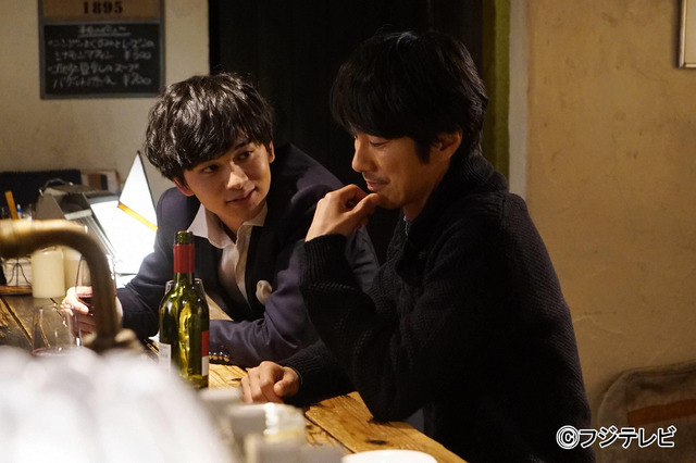 「隣の家族は青く見える」第1話-(C)フジテレビ