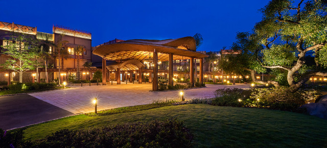 【香港ディズニー】ブラックパンサーやグルートが初上陸！新プロジェクションマッピングも始まる激アツのイースター！