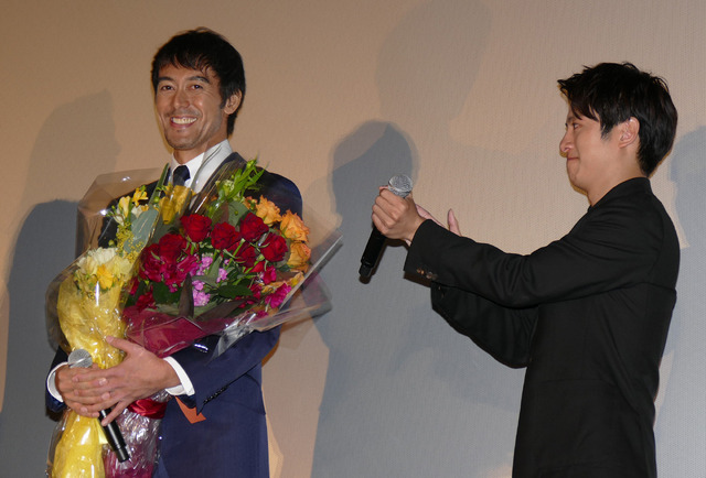 阿部寛＆溝端淳平／『祈りの幕が下りる時』