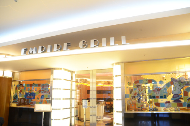 「“ピクサー・プレイタイム”エンパイアディナー（1/6～3/19）」（￥10,000）／ディズニーアンバサダーホテルのエンパイア･グリル