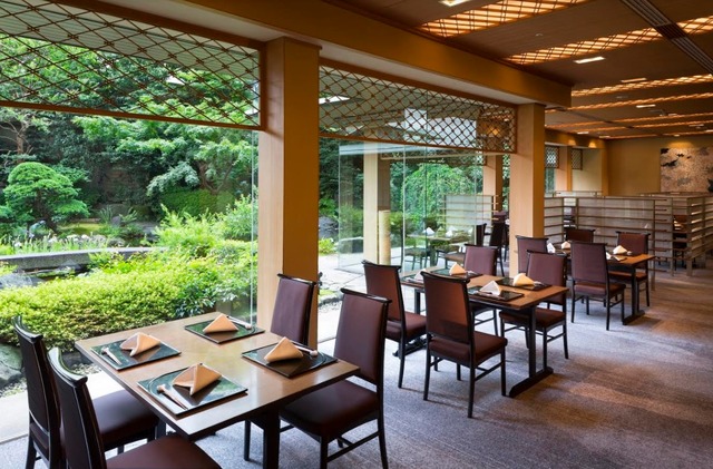 日本料理「雲海」