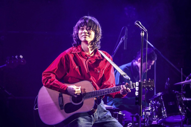 菅田将暉、大阪でワンマン・ライブ