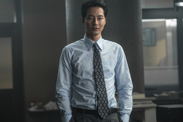 『ザ・キング』(c)2017NEXT ENTERTAINMENT WORLD & WOOJOO FILM All Rights Reserved.