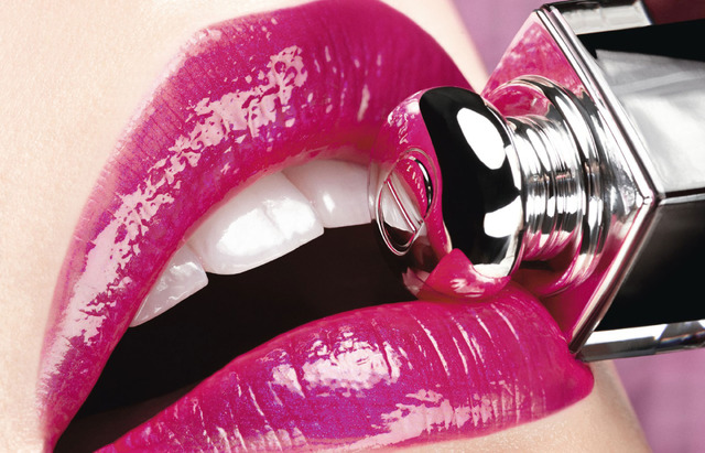 パルファン・クリスチャン・ディオール「ディオール アディクト ラッカー プランプ」