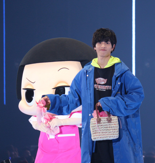 -(C)マイナビ presents TOKYO GIRLS COLLECTION 2018 SPRING/SUMMER