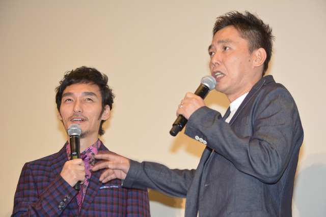 『クソ野郎と美しき世界』完成披露初日舞台挨拶