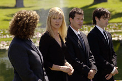 「NIP／TUCK」 -(C) 2009 Warner Bros. Entertainment Inc. All rights reserved.